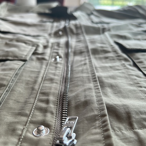 Abercrombie & Fitch Cargo Jacket - Picture 4 of 6